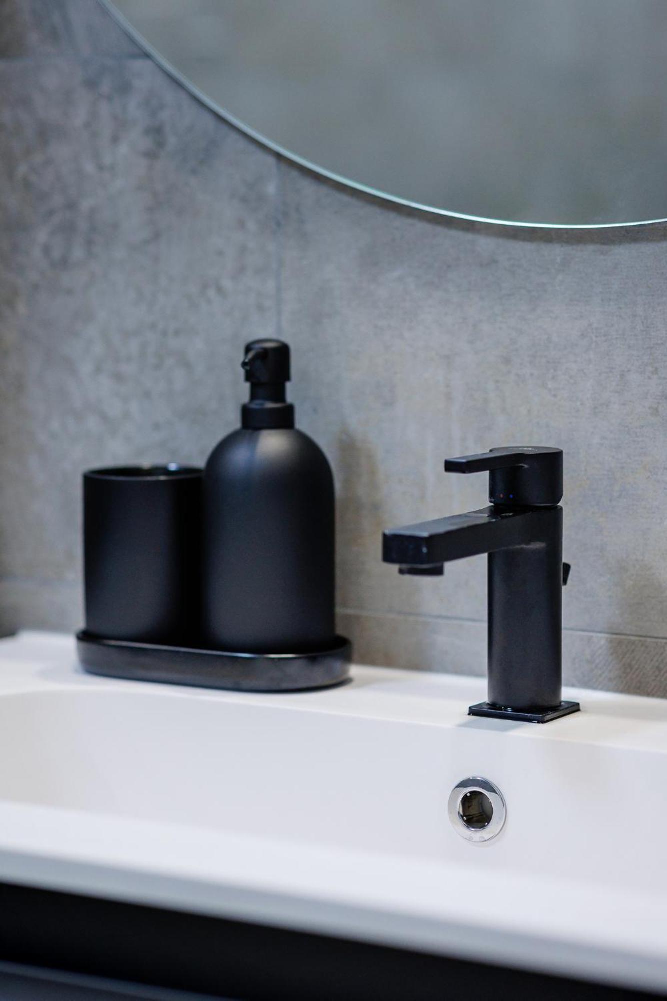 The Corner Luxe Apartment Bukarest Kültér fotó